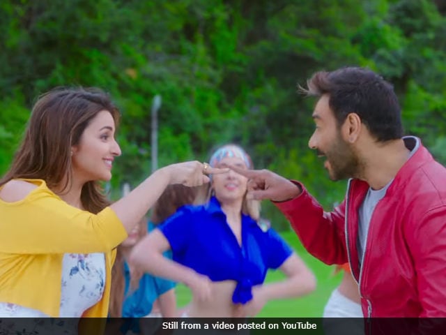 Golmaal Again Song Maine Tujhko Dekha Is Ajay Devgn's Old Song Redone