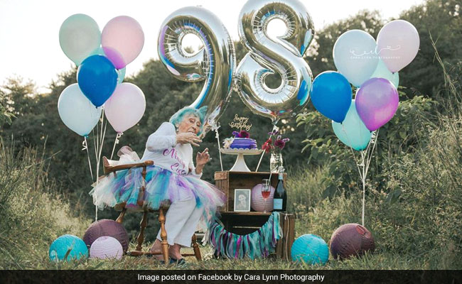 Grandma's Birthday Celebration Will Make You Wish You're This Cool At 98