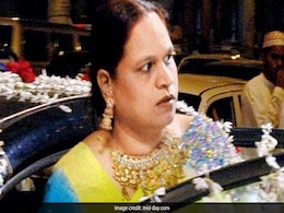 Haseena Parkar's Son Held Special Screening Of Biopic For 'D' Family In Dubai Haseena Parkar's Son Held Special Screening Of Biopic For 'D' Family In Dubai