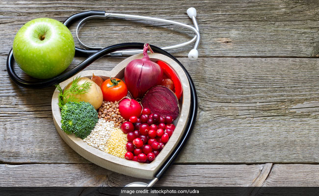 These Foods And Drinks May Help You To Maintain A Healthy Heart