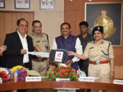 Hero MotoCorp Presents 80 Hero Duet Scooters To Women Police Officers