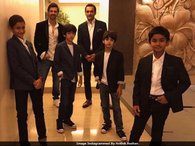 Hrithik Roshan Posts A 'Perfect Pic' With Sons But They Aren't 'Amused'