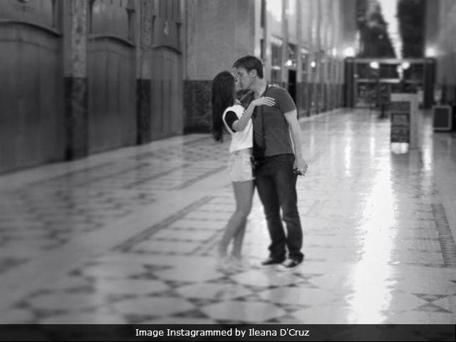 Inside Ileana D'Cruz's Romantic 'Moment' With Boyfriend Andrew Kneebone