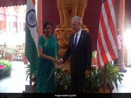 Defence Minister Nirmala Sitharaman To Meet US Counterpart Jim Mattis At ASEAN Conference Defence Minister Nirmala Sitharaman To Meet US Counterpart Jim Mattis At ASEAN Conference