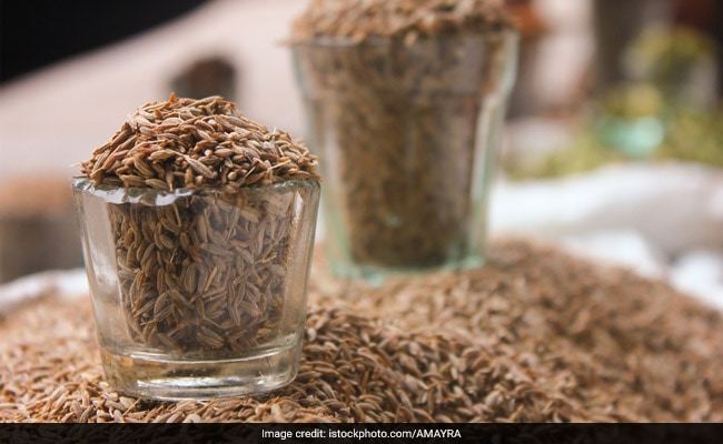 Jeera Water For Weight Loss: Top 5 Benefits You Must Know