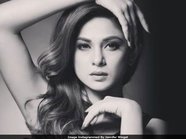 Jennifer Winget's <i>Beyhadh</i> Stunning Photoshoot Is All You Want To See Today