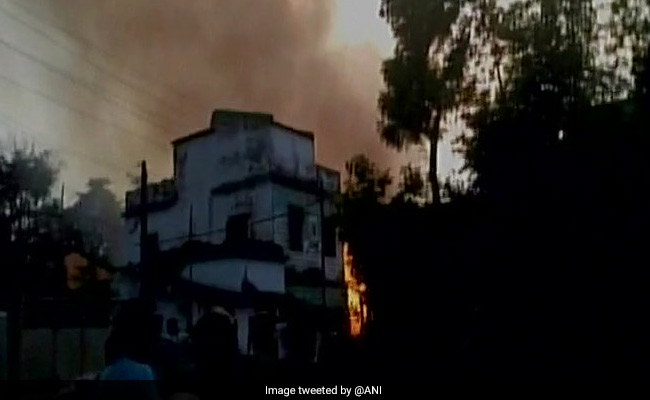 6 Killed, 4 Injured In Illegal Cracker Unit Fire In Jharkhand Village