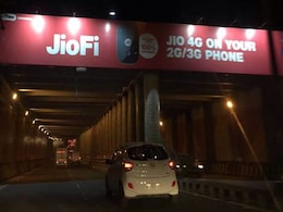 Jio Hiring Over 250 Individuals For Its Customer Service Team. Details Here Jio Hiring Over 250 Individuals For Its Customer Service Team. Details Here