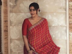 Durga Puja 2017: Kajol Welcomes The Goddess With A Pic From Last Year's Festivities