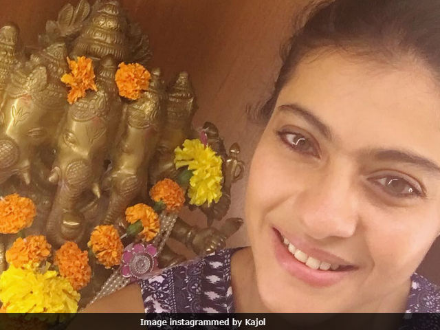 Teachers' Day 2017: Kajol Posts Selfie With 'Biggest Teacher Of All'