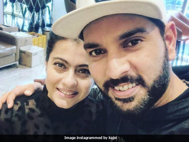 Selfie Time: When Kajol Met Yuvraj Singh