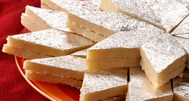 Here's A Navratri Special Peanut Barfi Recipe You Can Easily Prepare Here's A Navratri Special Peanut Barfi Recipe You Can Easily Prepare