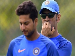 'चाइनामैन' बॉलर कुलदीप यादव ने इस मशहूर कंपनी के साथ किया करार 'चाइनामैन' बॉलर कुलदीप यादव ने इस मशहूर कंपनी के साथ किया करार