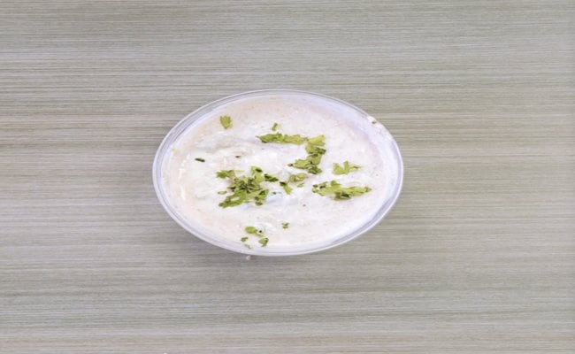 गर्मियों के मौसम में क्यों करना चाहिए लौकी के रायते का सेवन, जानें कारण और बनाने की आसान विधि गर्मियों के मौसम में क्यों करना चाहिए लौकी के रायते का सेवन, जानें कारण और बनाने की आसान विधि