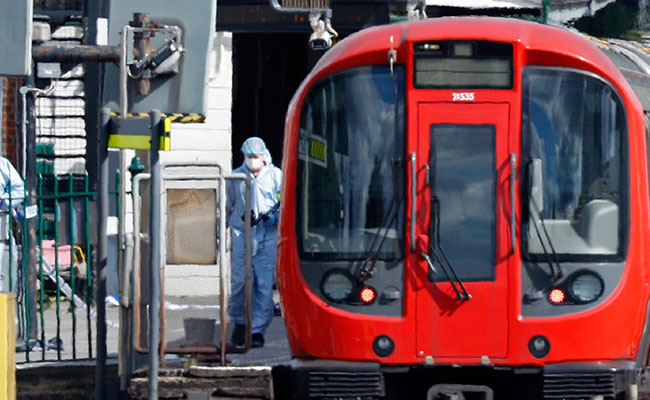 British Police Arrest Seventh Man Over Bomb Attack On London Train