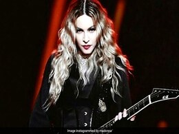 पैसे नहीं थे इस एक्ट्रेस के पास तो नशेड़ी से करवाती थी अपना फेशियल पैसे नहीं थे इस एक्ट्रेस के पास तो नशेड़ी से करवाती थी अपना फेशियल