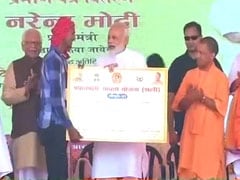 PM Modi In Varanasi Day 2 LIVE: PM Addresses Farmers In Shahanshahpur, Calls For A Clean India