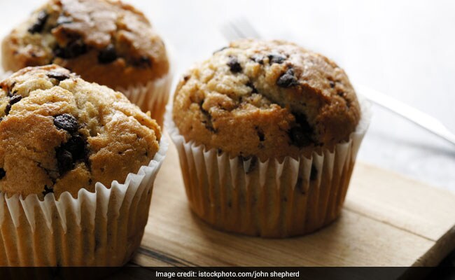 Blueberry Chia Muffins: क्रिसमस पर वजन की टेंशन किए बिना आप इस स्वादिष्ट केक का उठा सकते हैं लुत्फ, फटाफट नोट करें रेसिपी