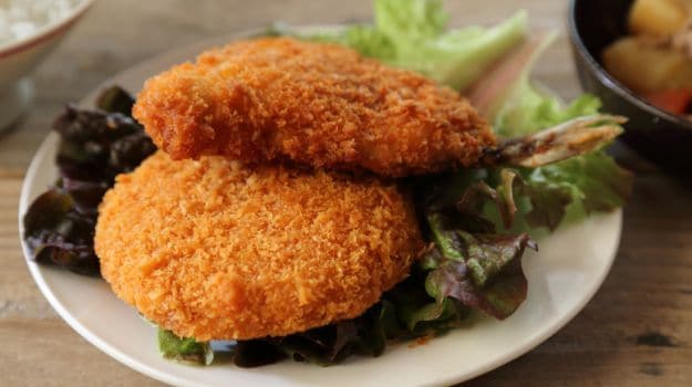 Mutton Chops: The Spicy Mutton Cutlet That Is Every Bengali's Go-To Snack