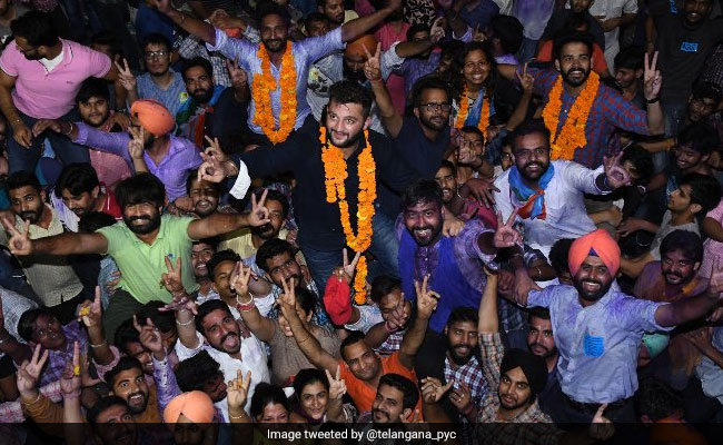 nsui celebrates panjab university win