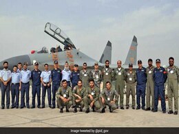 China And Pakistan Pilots Fly Jets In Joint Combat Exercise Shaheen-VI China And Pakistan Pilots Fly Jets In Joint Combat Exercise Shaheen-VI