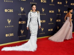 Emmys 2017: Priyanka Chopra's Dress Reviewed By Twitter. Umm, Shiny Mattress?