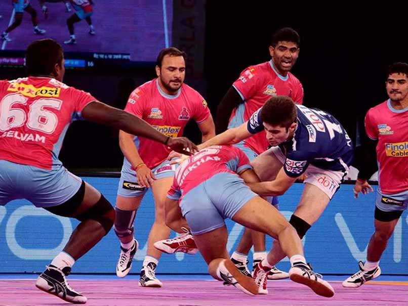 Pro Kabaddi League: Jaipur Pink Panthers Defeat Dabang Delhi 36-25