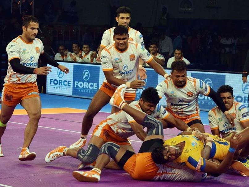 Pro Kabaddi League: Puneri Paltan Outclass Tamil Thalaivas 33-20 | Kabaddi  News