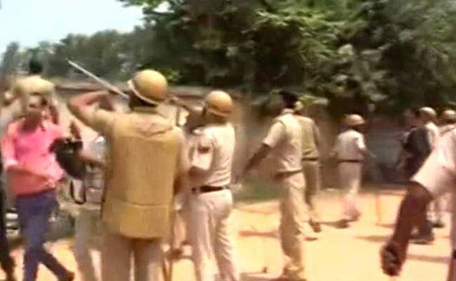 गुरुग्राम के स्कूल में कक्षा-2 के बच्चे की शुक्रवार को हत्या के बाद विरोध प्रदर्शन हिंसक हुआ