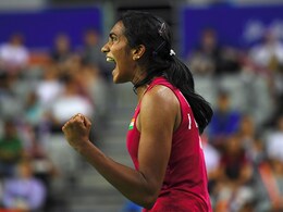 French Open Superseries: Kidambi Srikanth, PV Sindhu Progress to Second Round French Open Superseries: Kidambi Srikanth, PV Sindhu Progress to Second Round
