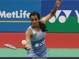 PV Sindhu, Saina Nehwal Enter Senior National Badminton Championships Semis PV Sindhu, Saina Nehwal Enter Senior National Badminton Championships Semis