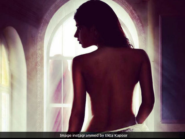 <i>Ragini MMS 2.2</i> Pic Gone Viral. Is That Karishma Sharma On The Poster?
