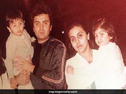 रणबीर कपूर को wish करते हुए मम्मी नीतू ने कहा, 'Happy Birthday Rana...' रणबीर कपूर को wish करते हुए मम्मी नीतू ने कहा, 'Happy Birthday Rana...'