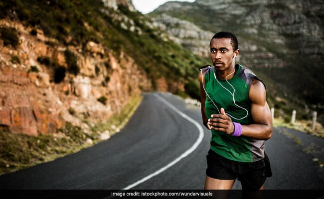 Want To Quit Smoking? Put On Your Running Shoes