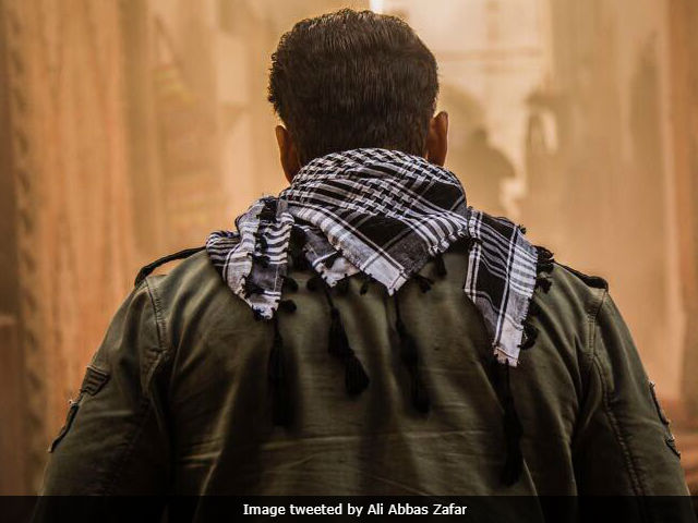 Salman Khan Posts A <i>Tiger Zinda Hai</i> Update