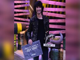 हिना खान-रवि दुबे को मात देकर 'खतरों के खिलाड़ी-8' के विजेता बने शांतनु महेश्वरी हिना खान-रवि दुबे को मात देकर 'खतरों के खिलाड़ी-8' के विजेता बने शांतनु महेश्वरी