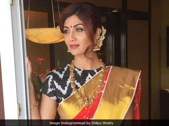Navratri 2017: Hema Malini, Shilpa Shetty And Other Stars Bring Along Festive Vibes
