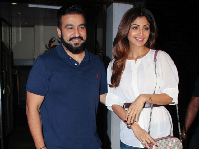 Bouncers Arrested For Beating Up Two Photographers, Who Clicked Pics Of Shilpa Shetty