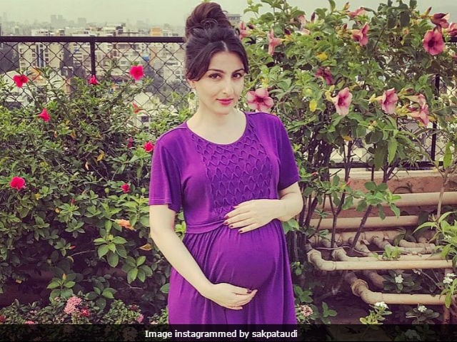 Pregnant Soha Ali Khan Glows In The Pics From Latest Photoshoot