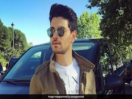 कंगना रनोट Vs आदित्य पंचोली विवाद से परेशान हुए बेटे सूरज पंचोली ने छोड़ दिया Twitter कंगना रनोट Vs आदित्य पंचोली विवाद से परेशान हुए बेटे सूरज पंचोली ने छोड़ दिया Twitter