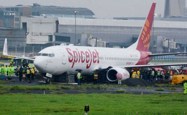SpiceJet Flight Makes Emergency Landing In Nagpur Due To Technical Snag