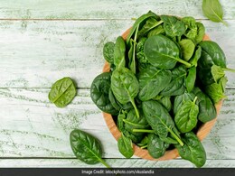 Juicing Your Spinach May Reap You Its Maximum Benefits, Says Study Juicing Your Spinach May Reap You Its Maximum Benefits, Says Study