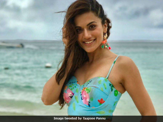 Taapsee Pannu, Trolled For <i>Judwaa 2</i> Bikini Pic, Makes Slow Clap-Worthy Comeback