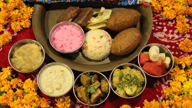 Sharad Navratri 2017: 13 Best Navratri Deals at Top Restaurants Across Delhi-NCR You Shouldn't Miss