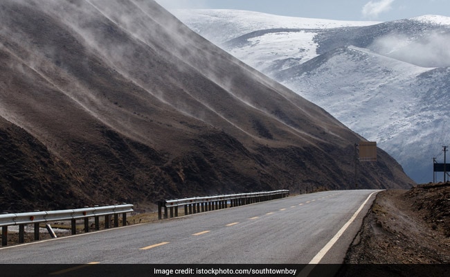 Αποτέλεσμα εικόνας για China links with Nepal through highway