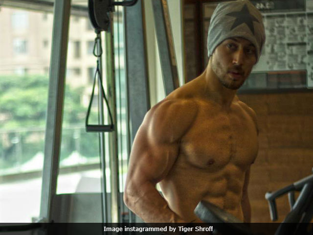 Tiger Shroff's Shares <i>Baaghi 2</i> Workout Pic And The Internet Can't Keep Calm