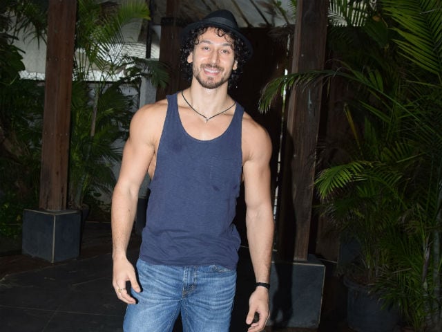 Tiger Shroff To Shave Head For Baaghi 2