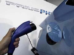 No Permits Required For EVs And Alternate Fuel CVs: Minister Of Road Transport and Highways