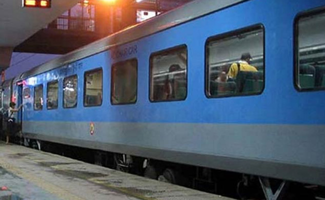 Indian Railway Catering And Tourism Corporation Delists Juice Brand After Ex-Rail Minister Complains Of 'Kachra'