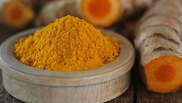 8 Amazing Benefits of Raw Turmeric(Kacchi haldi) You May Not Have Known